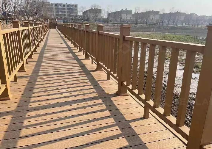 multicolor wood plastic composite deck